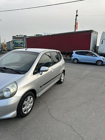 honda odyssey ra3: Honda Fit: 2006 г., 1.4 л, Автомат, Бензин, Хэтчбэк — 2