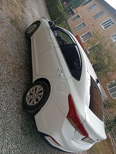 jac s7: Hyundai Solaris: 2018 г., Бензин, Седан — 4