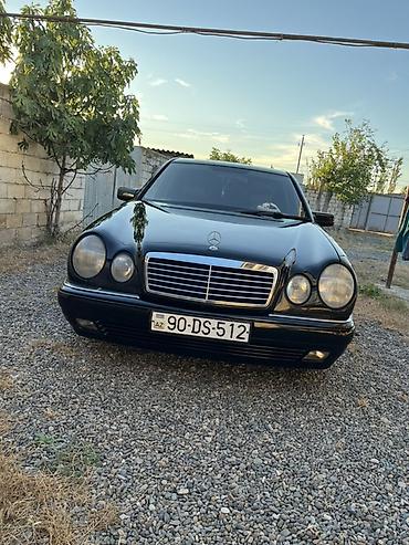 tap.az traktorlarin satisi: Mercedes-Benz E 240: 2.4 l | 1998 il Sedan — 4