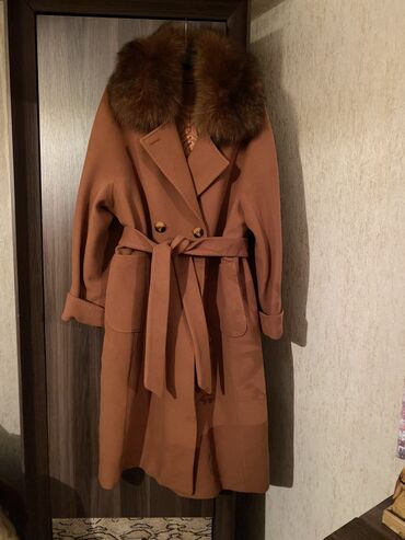 стильное черное пальто: Распродажа Пальто- Турция / Италия. Мех песец и норка . Красивые
