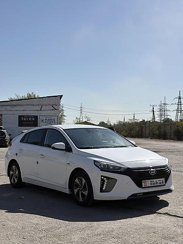 byd son: Hyundai Ioniq: 2019 г., 1.6 л, Автомат, Гибрид, Седан — 3