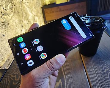 самсунг s 22 ультра: Samsung Galaxy S22 Ultra, Б/у, 256 ГБ, цвет - Черный, 1 SIM, eSIM — 10