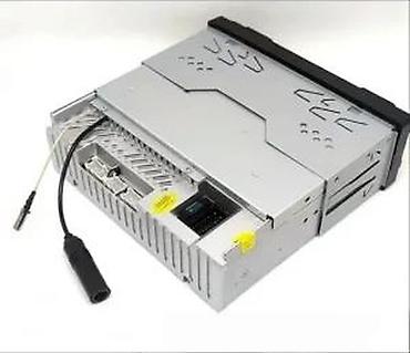 Audio oprema za auto: Multimedijalni auto plejer sa uvlačivim ekranom Karakteristike: - — 12