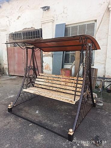 Садовые качели: Садовые качели Металл, Со спинкой, С крышей at lalafo.kg — 1 Садовые качели: Садовые качели Металл, Со спинкой, С крышей — 1