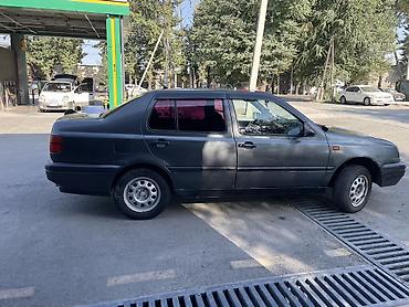 фонари ручной: Volkswagen Vento: 1993 г., 1.8 л, Механика, Бензин, Седан — 3