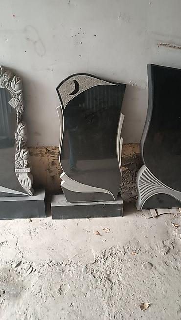 Ритуальные услуги: Изготовление оградок, Облицовка надгробий, Чистка могил | Металл, Мрамор, Дерево | Установка, Оформление — 20