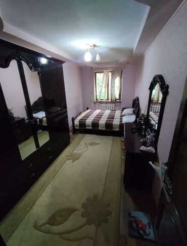 дешевые квартиры в оше: 3 комнаты, 58 м², 104 серия, 2 этаж, Косметический ремонт