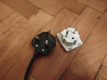 Figaro za kosu: Stajler figaro za kosu.
Ispravan.Ima adapter(ovaj beli) na lalafo.rs — 11 Figaro za kosu: Stajler figaro za kosu.
Ispravan.Ima adapter(ovaj beli) — 11