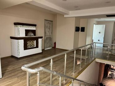 Digər kommersiya daşınmaz əmlakı: Elimlər merosuna yaxın yol kənarı 220 kv.m sahəsi olan, yol kənarı -da lalafo.az — 8 Digər kommersiya daşınmaz əmlakı: Elimlər merosuna yaxın yol kənarı 220 kv.m sahəsi olan, yol kənarı — 8