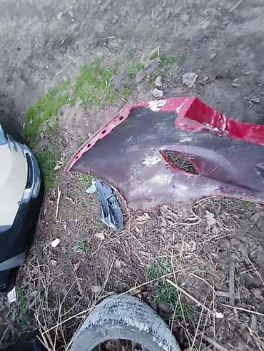 bafo auto: BRANIK CRVENI ZA HYUNDAI I30 | Na slikama je samo prljav od stajanja — 5