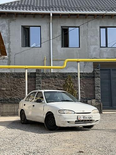 Hyundai: Hyundai Accent: 1996 г., 1.3 л, Механика, Бензин, Седан — 2