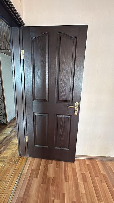 mdf satışı: Daxili otaq qapısı – klassik dizayn, tünd qəhvəyi rəng. - Model: 4 — 2