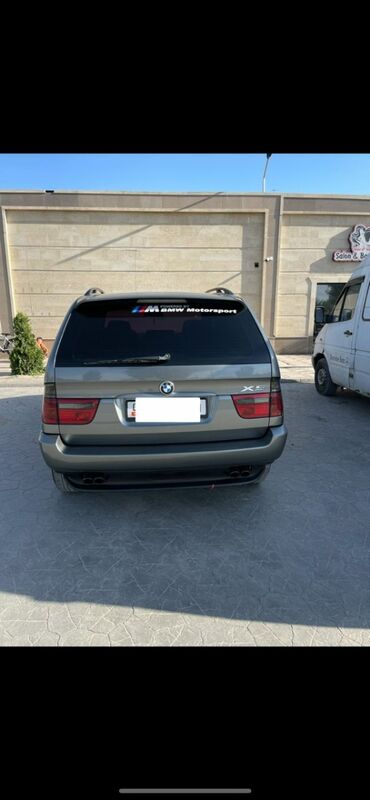 авто наклейка: BMW X5: 2004 г., 4.4 л, Автомат, Бензин, Внедорожник