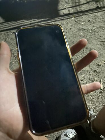 xs max айфон: IPhone 13 Pro Max, Серебристый, Чехол, В рассрочку, 90 %