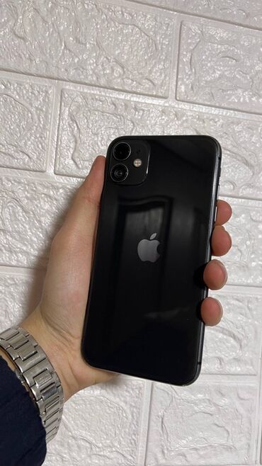 телефон айф: IPhone 11, Черный, 76 %