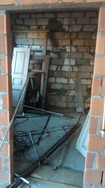 Həyət evləri və villaların satışı: 3 otaqlı, 100 kv. m, Orta təmir -da lalafo.az — 11 Həyət evləri və villaların satışı: 3 otaqlı, 100 kv. m, Orta təmir — 11