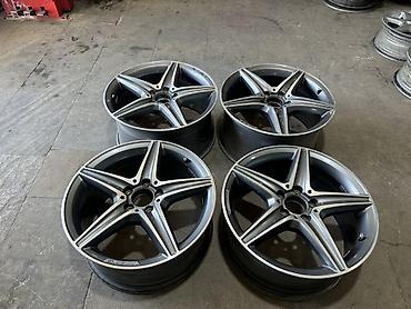 bmw disk type 1: R 18 amg paket. İdeal vezzyetde barter var. 4 ədəd yüngül lehimli disk — 3