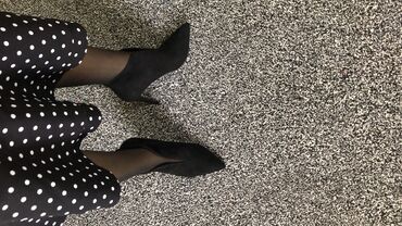 обувь женская деми: Ботинки и ботильоны 38, цвет - Черный