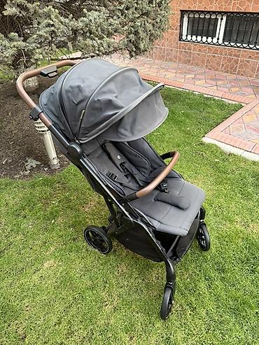 Коляски: Коляска, цвет - Серебристый, Б/у — 1