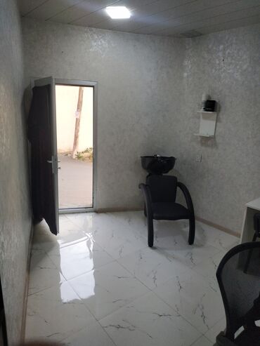 Digər kommersiya daşınmaz əmlakı: Gözəlik salonu icarəyə verilir ciddi adamlar narahat etsin 300azn -da lalafo.az — 3 Digər kommersiya daşınmaz əmlakı: Gözəlik salonu icarəyə verilir ciddi adamlar narahat etsin 300azn — 3