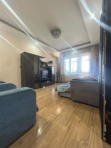 Продажа квартир: 3 комнаты, 65 м², Аламедин-1 мкр 106 серия, 9 этаж, Старый ремонт — 1