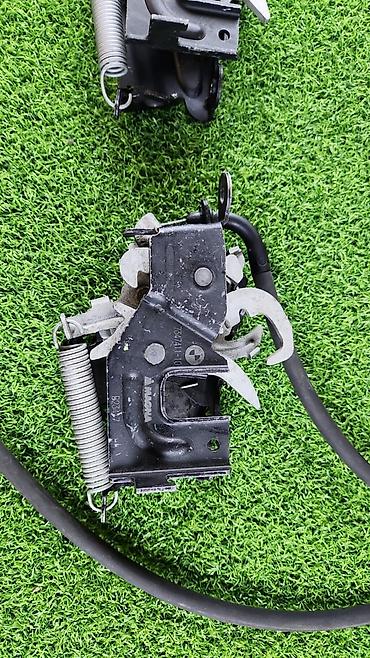 Замки: BMW 2018 г., Б/у, Оригинал, Германия — 2