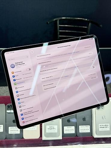 Планшеты: Планшет, Apple, память 256 ГБ, 12" - 13", Wi-Fi, Б/у, Классический цвет - Черный — 3