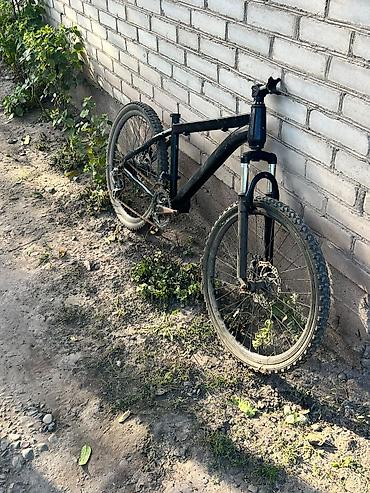бмх bmx: Продаются два велосипеда. 1) BMX, жёлтый:BMX, чёрный и спортивный — 3
