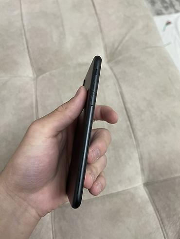Apple iPhone: IPhone 7, 128 ГБ, Черный, Кабель, Чехол, 100 % — 9