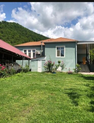 nugedi 2 kiraye evler: 110 kv. m, 4 otaqlı, Kombi, Qaz, İşıq