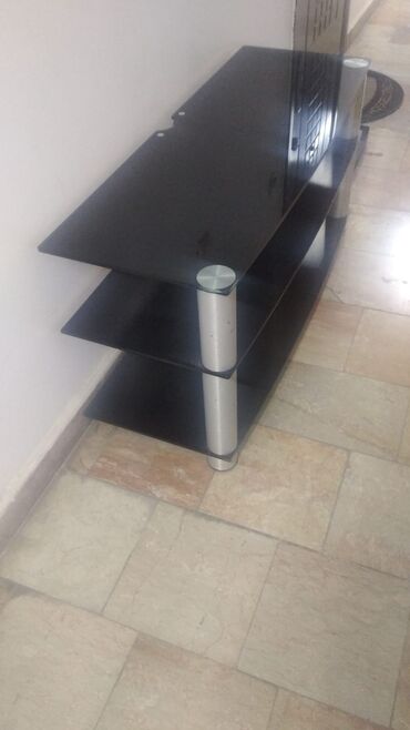 philips e580 бишкек: Televizor atliqi yaxsi vezyetde
