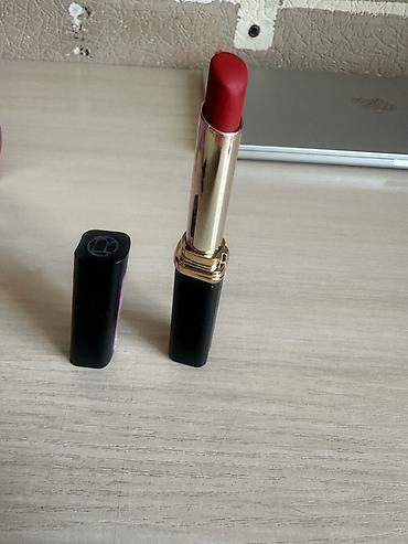 Отдам даром: Губная помада L’Oréal Paris Color Riche Intense Volume Matte, оттенок — 1
