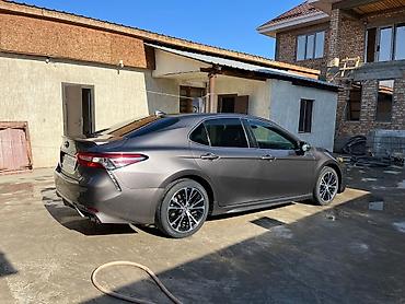 Продажа авто: Toyota Camry: 2019 г., 2.5 л, Автомат, Бензин, Седан — 5