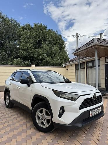 crown athlete 3 5: Toyota RAV4: 2019 г., 2.5 л, Автомат, Бензин, Кроссовер — 2