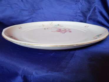 Ostalo posuđe: Tanjir iz 1945 do 194o za serviranje Hutachenreuther Bavaria na lalafo.rs — 8 Ostalo posuđe: Tanjir iz 1945 do 194o za serviranje Hutachenreuther Bavaria — 8