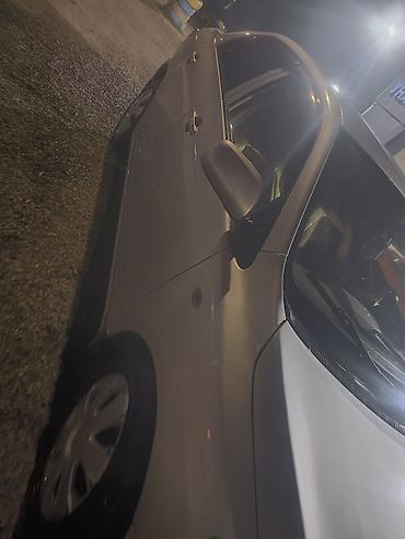 Toyota: Toyota Corolla: 2007 г., Бензин, Седан — 5