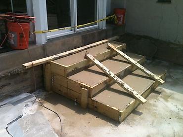 Бетонные работы: Стяжка фундамент Атмостка лестница сделаем. - Устройство монолитных — 6