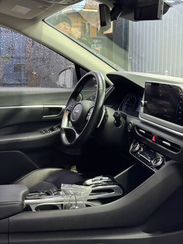 Легкий грузовой транспорт: Легкий грузовик, Hyundai, 2 т, Б/у — 10