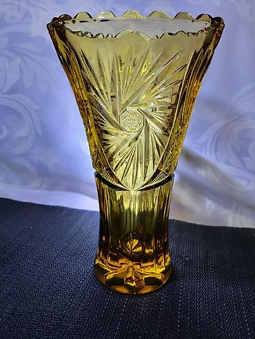 Ostali antikviteti: Vaza 1971g Zabkowice Poljska. Poljska vaza,presovano staklo,nigde — 4