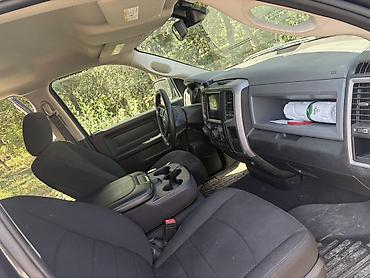 авто пушка: Dodge Ram 1500: 2020 г., 3.6 л, Автомат, Бензин, Пикап — 6