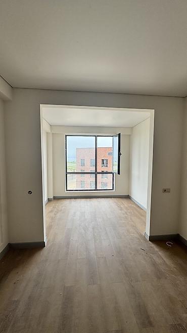 Продажа квартир: 1 комната, 30 м², 3 этаж — 10