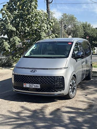 hundai staria: Hyundai Staria: 2021 г., 2.2 л, Автомат, Дизель, Минивэн — 2