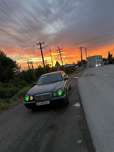 германия товары: Mercedes-Benz E-Class: 1998 г., 2.4 л, Автомат, Бензин, Седан — 4
