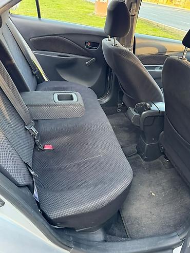 авто из грузии бишкек: Toyota Yaris: 2006 г., 1.5 л, Автомат, Бензин, Седан — 10