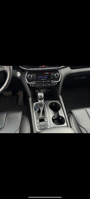 700: Hyundai Santa Fe: 2019 г., 2.2 л, Автомат, Дизель, Кроссовер — 3