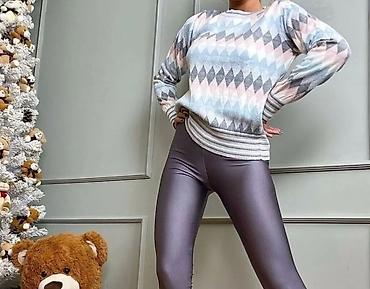 percieve silk: Bluza savršena pastelnim boja. Odgovara Vel S M — 2