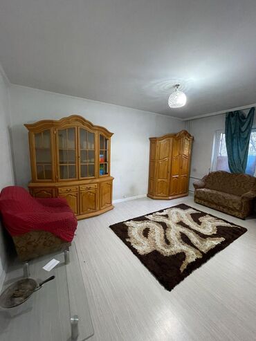 stroka.kg продажа квартир: 3 комнаты, 80 м², 106 серия улучшенная, 1 этаж, Косметический ремонт