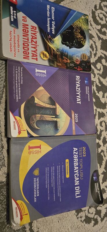 Testlər: Kitablar satilir veya Bezi kitablarla barter oluna biler kitablar — 11