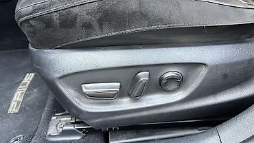 Toyota: Toyota Prius: 2018 г., 1.8 л, Вариатор, Гибрид, Седан at lalafo.kg — 6 Toyota: Toyota Prius: 2018 г., 1.8 л, Вариатор, Гибрид, Седан — 6