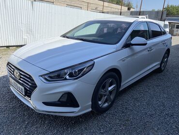 хундаи саната: Hyundai Sonata: 2018 г., 2 л, Автомат, Газ, Седан